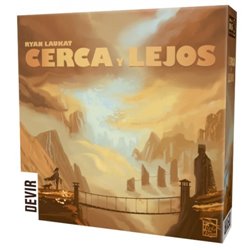 CERCA Y LEJOS